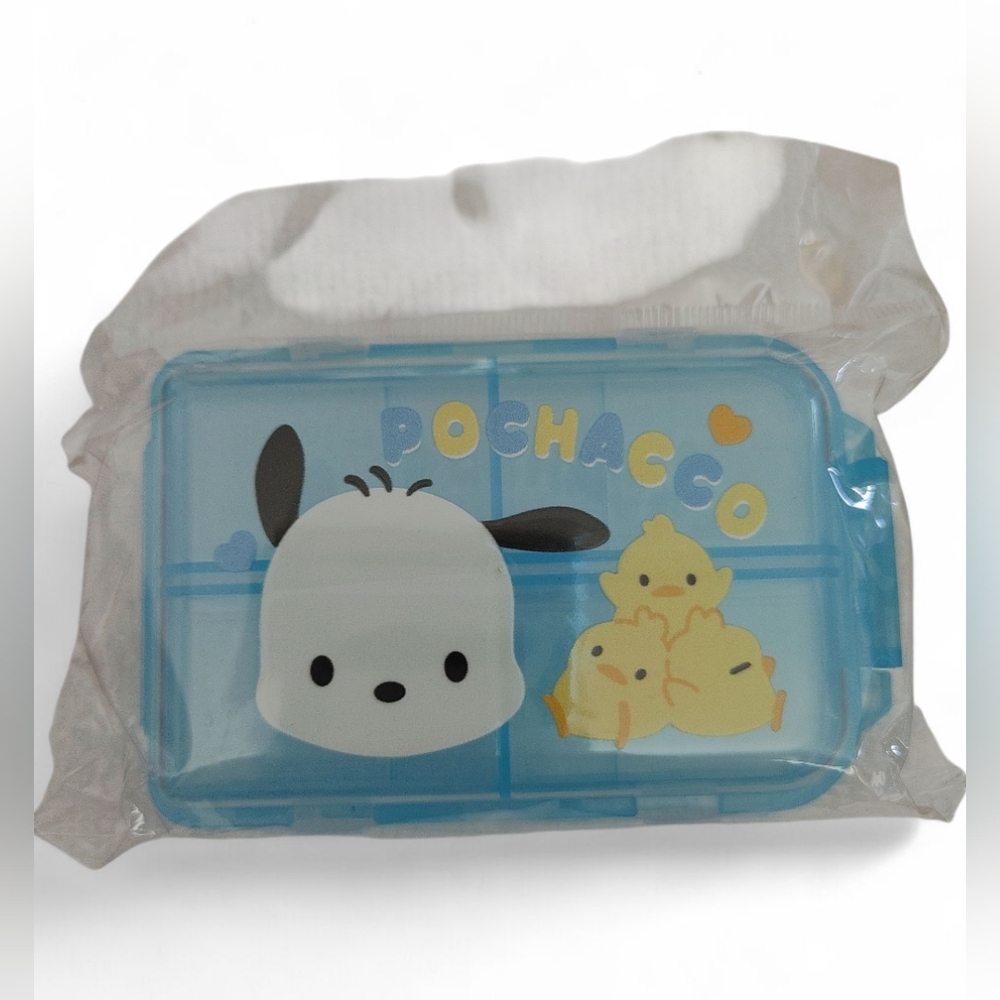 Pochacco Medicine Case Mini Medicine Case Portable Carry-on Pill Case-NWOT